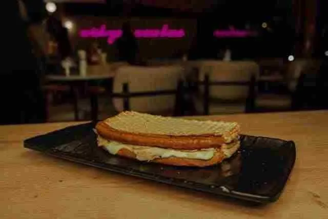 Dilli Kaşarlı Tost